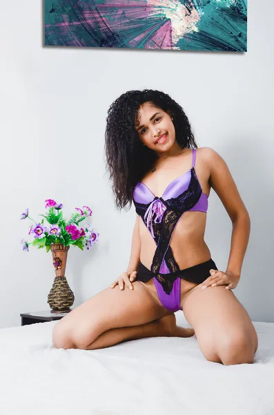 Live sex webcam photo for NikkiEvans #1712155