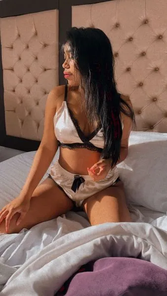 Live sex webcam photo for TamaraFoster #3091133