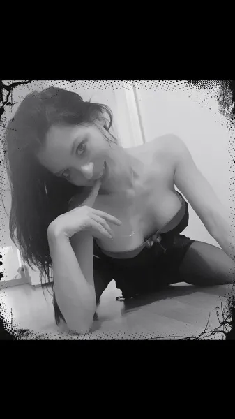 Live sex webcam photo for adixia #7161848