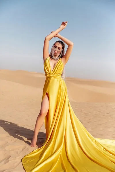 Live sex webcam photo for AsianFloower #2259132