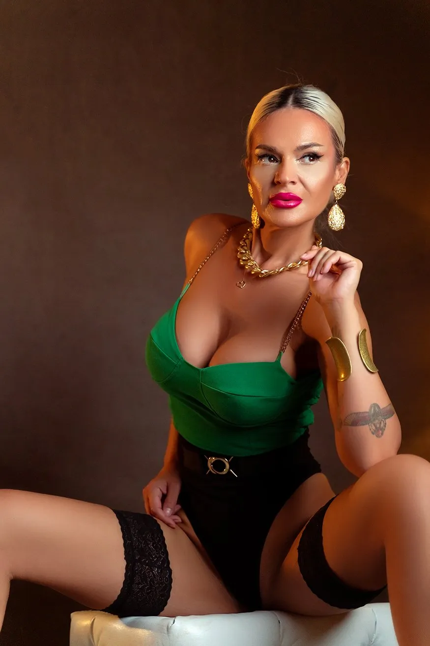 Live sex webcam photo for TeresaLove #7244573