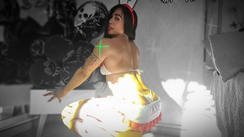 Live sex webcam photo for ShanaThor #3665374