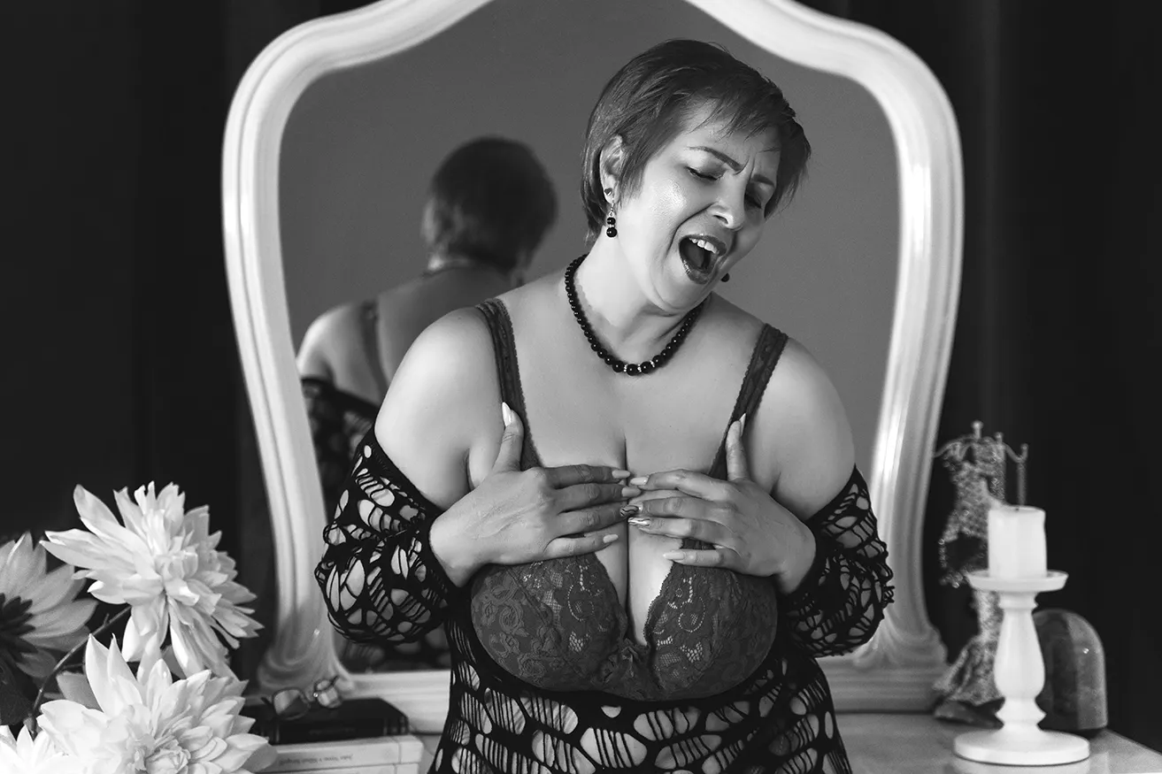 Live sex webcam photo for Libely #7829135