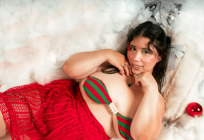 Live sex webcam photo for VioletaRain #2893871