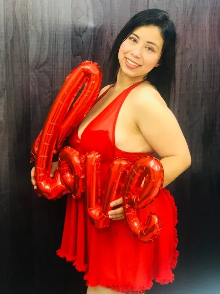 Live sex webcam photo for VioletaRain #2033222