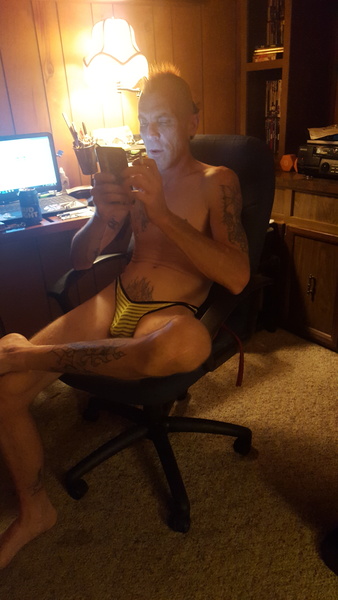 Live sex webcam photo for CountryBossandHubby #2009323