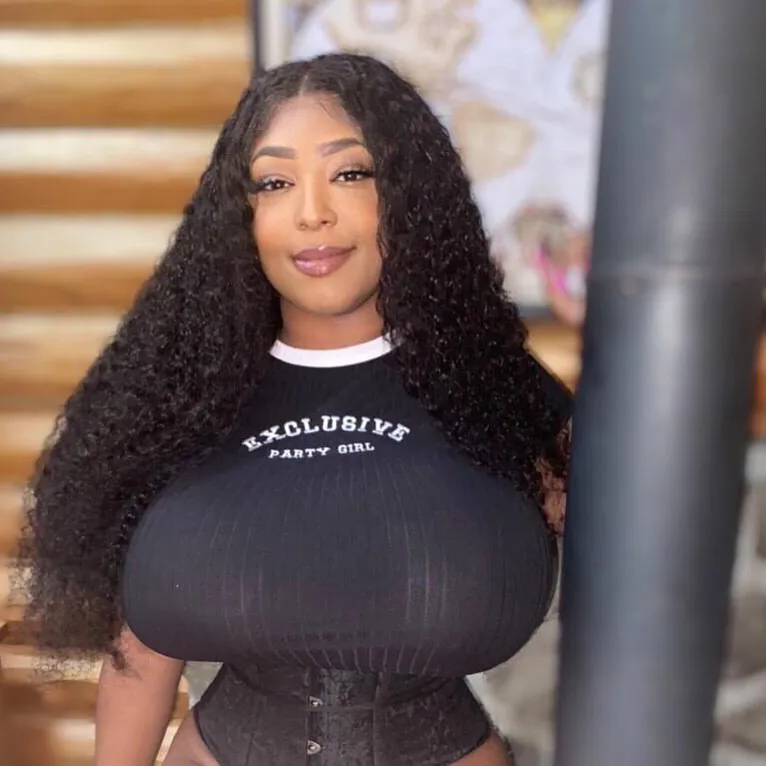 Live sex webcam photo for RachelRaxxx #7273184