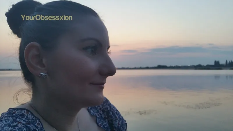 Live sex webcam photo for YourObsessxion #2013525