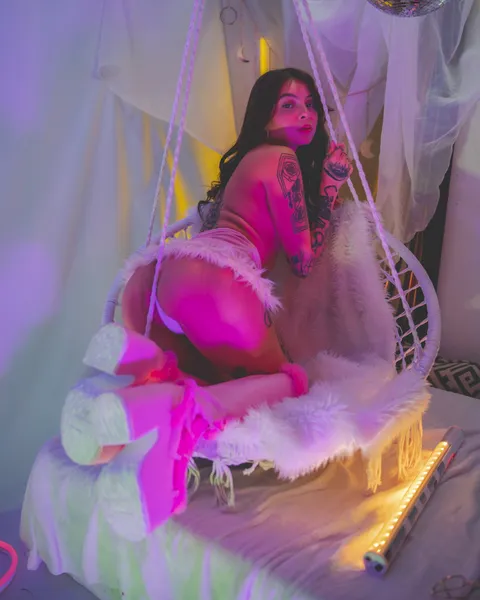 Live sex webcam photo for Chula97 #3404338