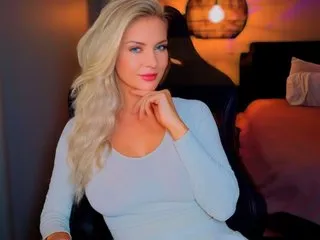 Live sex webcam photo for MsLindsayDevis #8535932