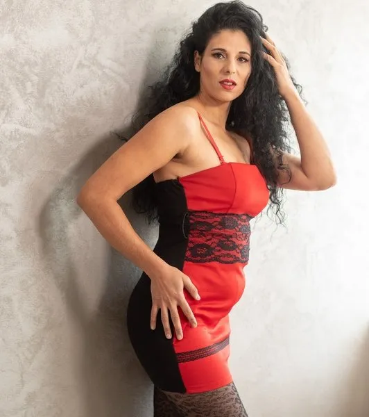 Live sex webcam photo for Curly_Sexy #7374300