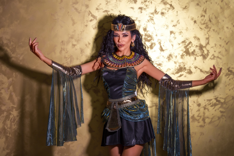 Live sex webcam photo for LoonaLux #1832131