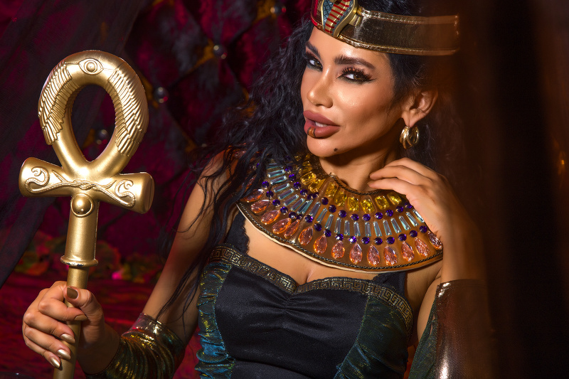 Live sex webcam photo for LoonaLux #1832125