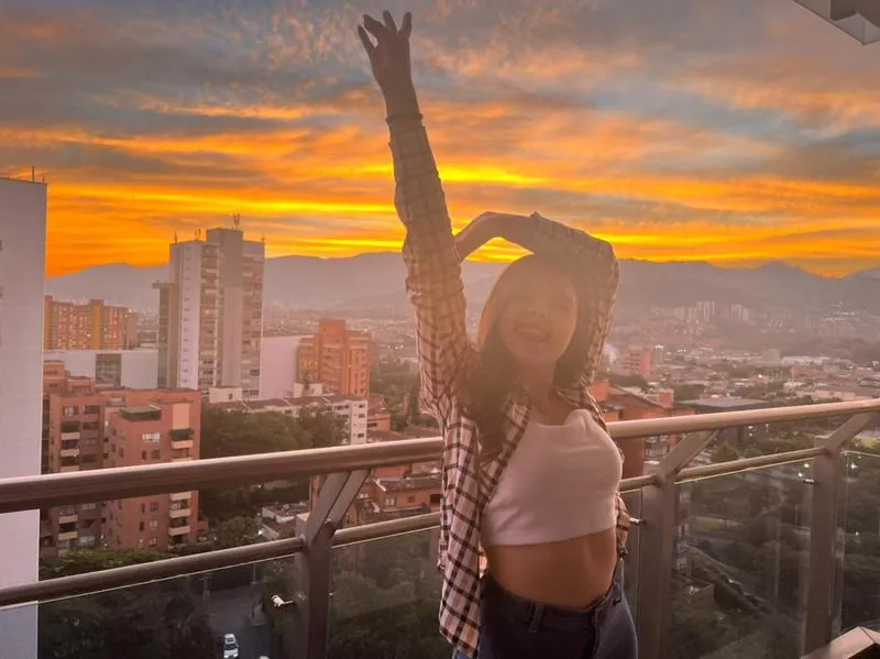 Live sex webcam photo for paulasroom #3663217