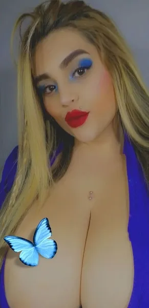 Live sex webcam photo for PamelaSquirttt #1846488