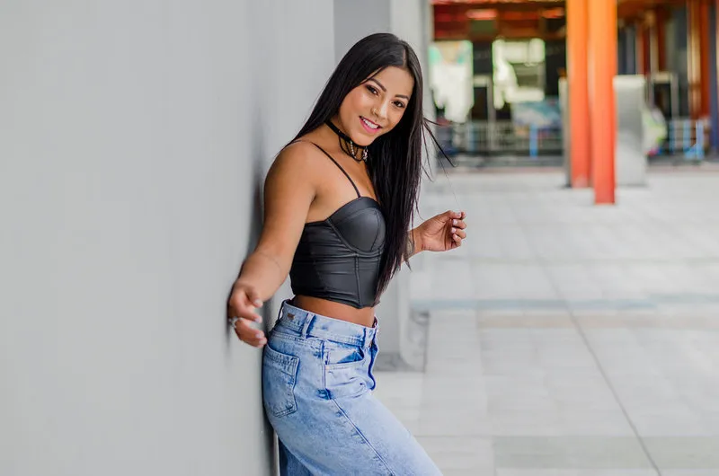 Live sex webcam photo for AMBER_VV #2717634