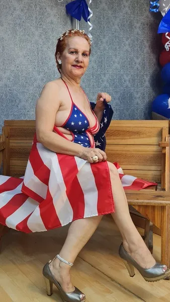 Live sex webcam photo for JuanaVictoria #5388217