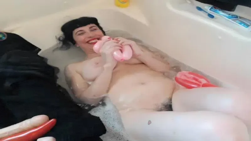 Live sex webcam photo for Claudine #7811697