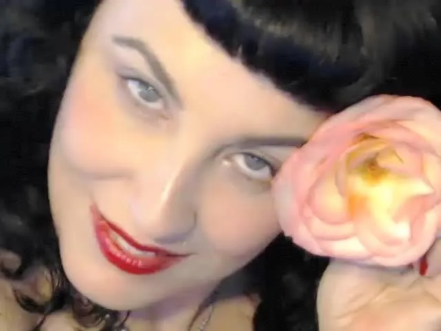 Live sex webcam photo for Claudine #7811752