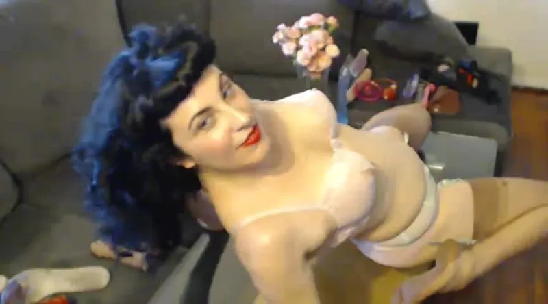 Live sex webcam photo for Claudine #7812063