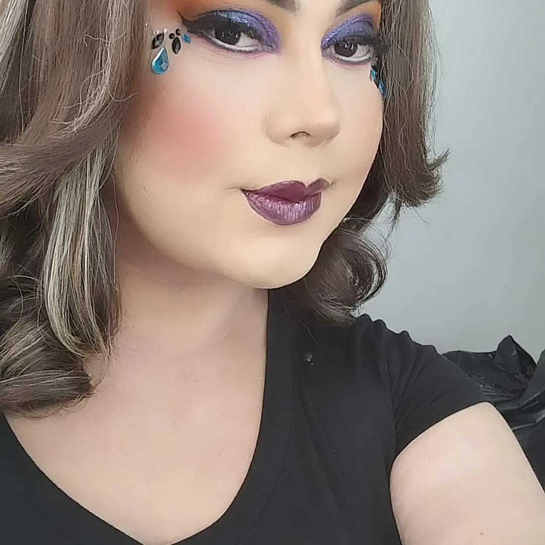 Live sex webcam photo for ShenoaRose #3740680