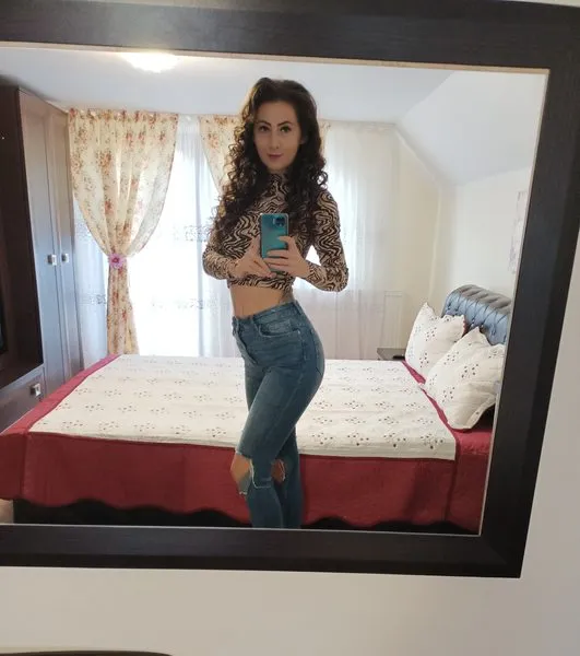 Live sex webcam photo for NikkyDiamonds #2778028