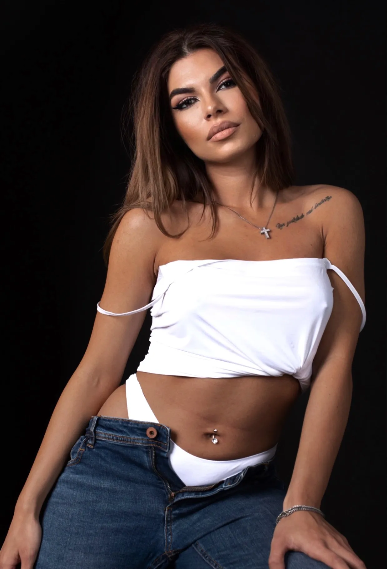 Live sex webcam photo for Raissahot4u #7121414