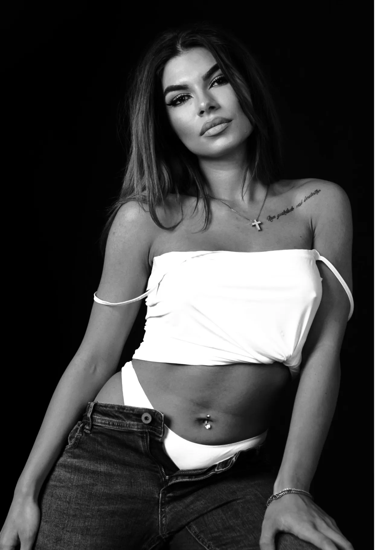 Live sex webcam photo for Raissahot4u #7121415