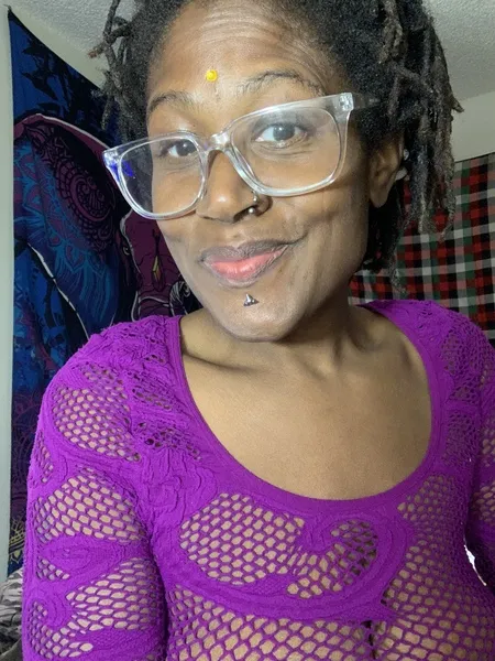 Live sex webcam photo for Minnysotawinter500 #7085676