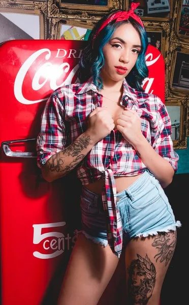 Live sex webcam photo for JadeGrant #2065172