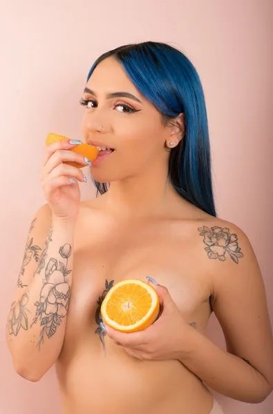 Live sex webcam photo for JadeGrant #2065219