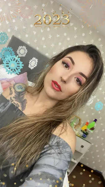 Live sex webcam photo for JuliethCooper #3830620