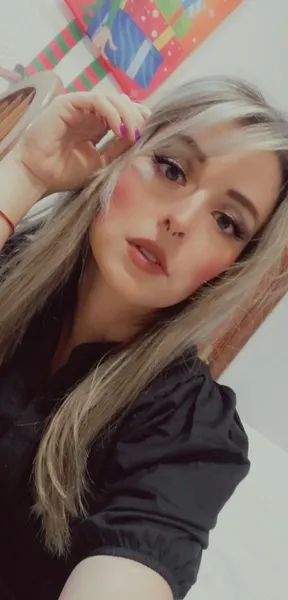 Live sex webcam photo for JuliethCooper #2914124