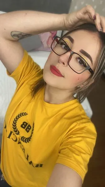 Live sex webcam photo for JuliethCooper #3709793