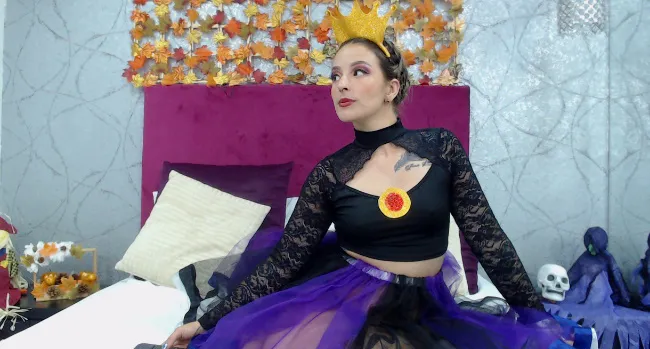 Live sex webcam photo for JuliethCooper #2726071