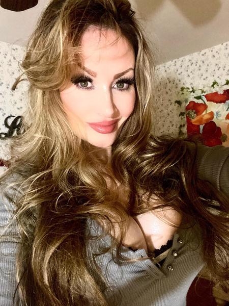 Live sex webcam photo for Kylee_Hendrex #7492918