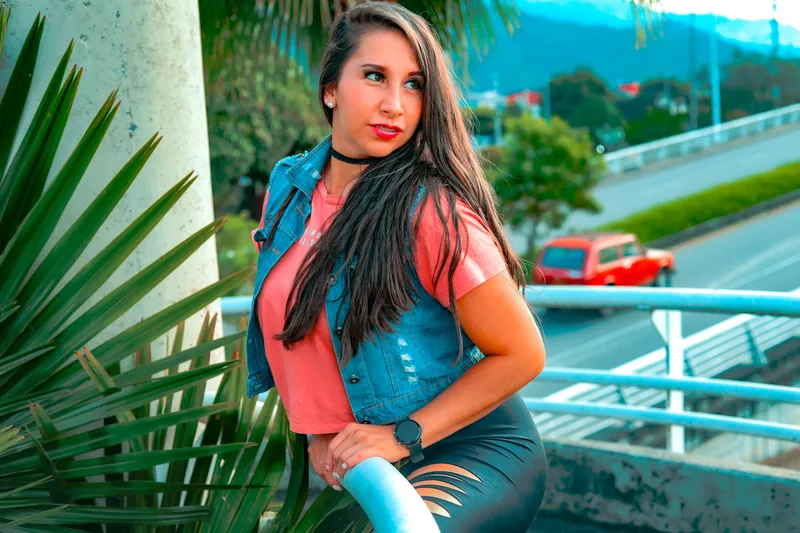 Live sex webcam photo for ArianaMoss #2204104