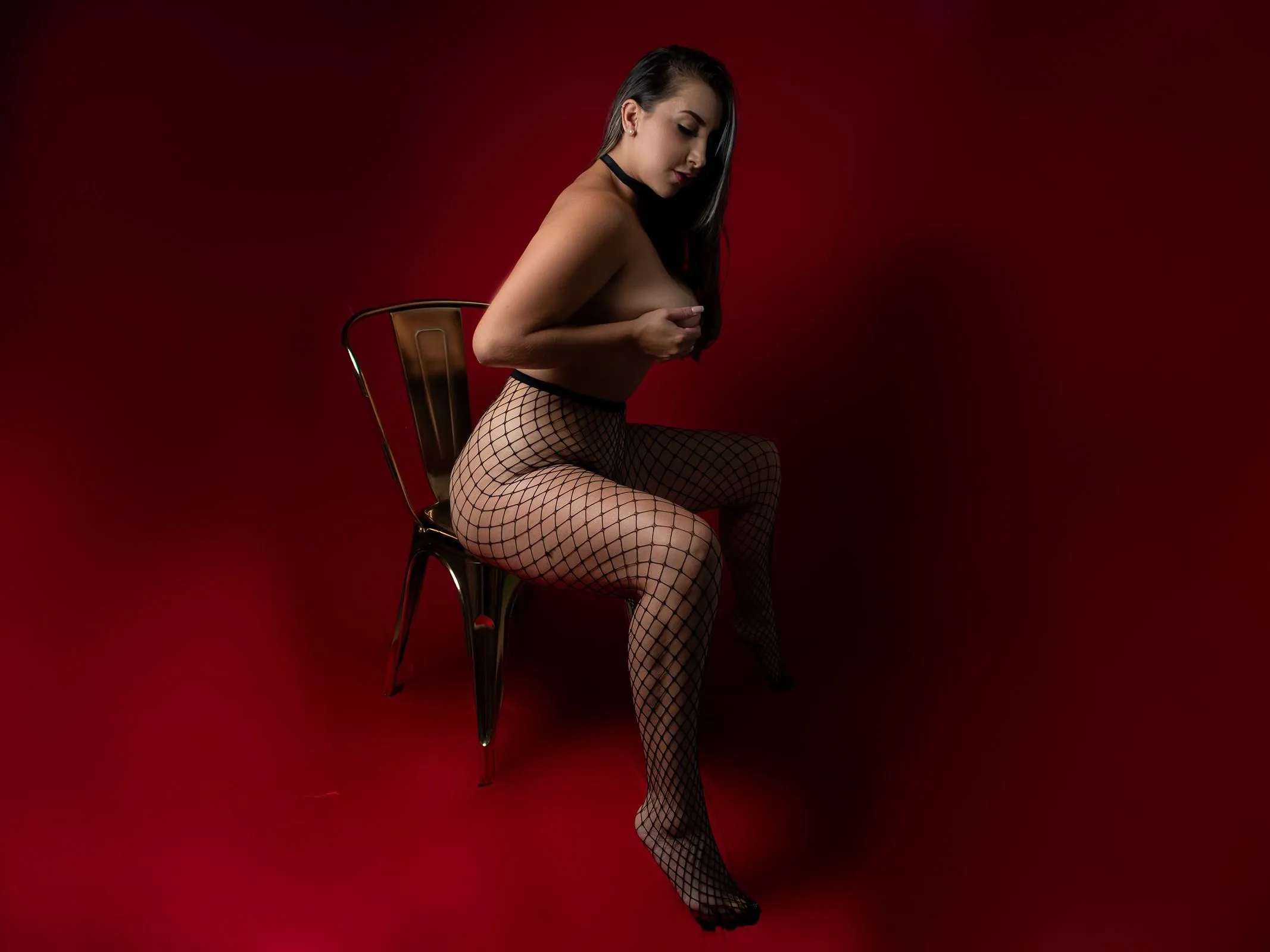 Live sex webcam photo for ArianaMoss #4190509