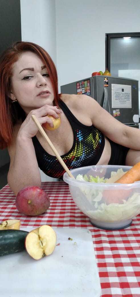 Live sex webcam photo for Yulina_Kyle30 #7101748