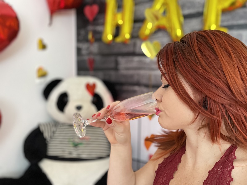 Live sex webcam photo for Yulina_Kyle30 #7101324