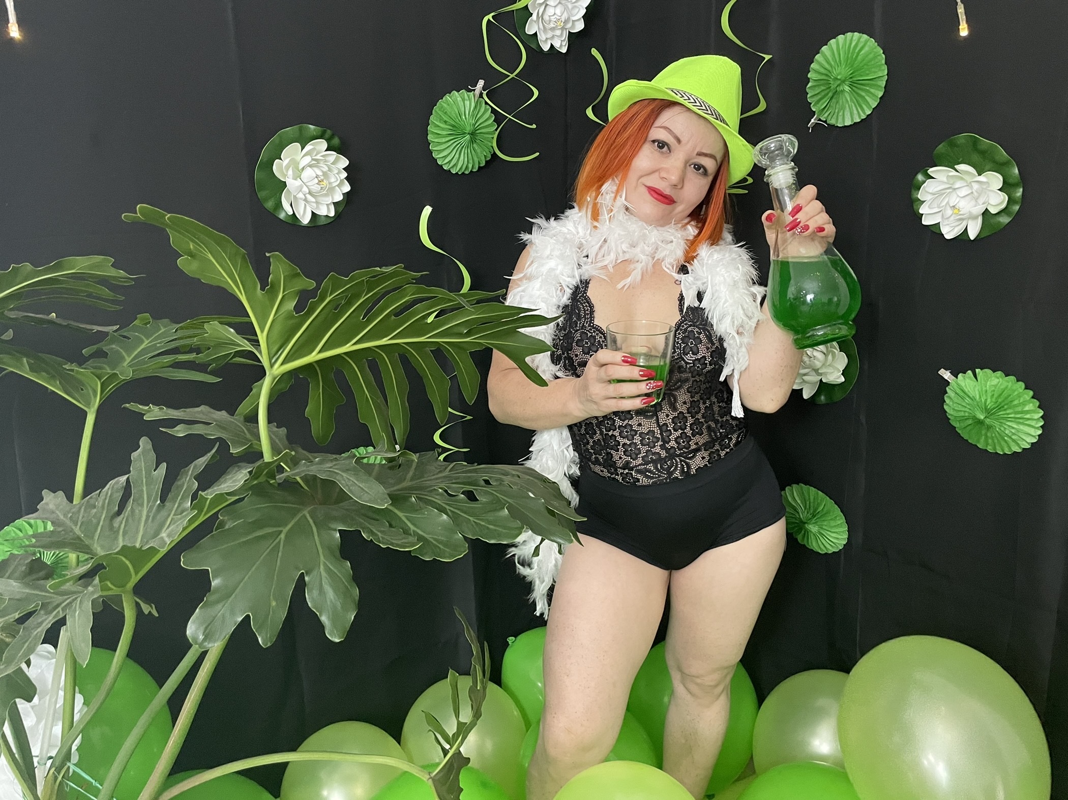 Live sex webcam photo for Yulina_Kyle30 #7104705