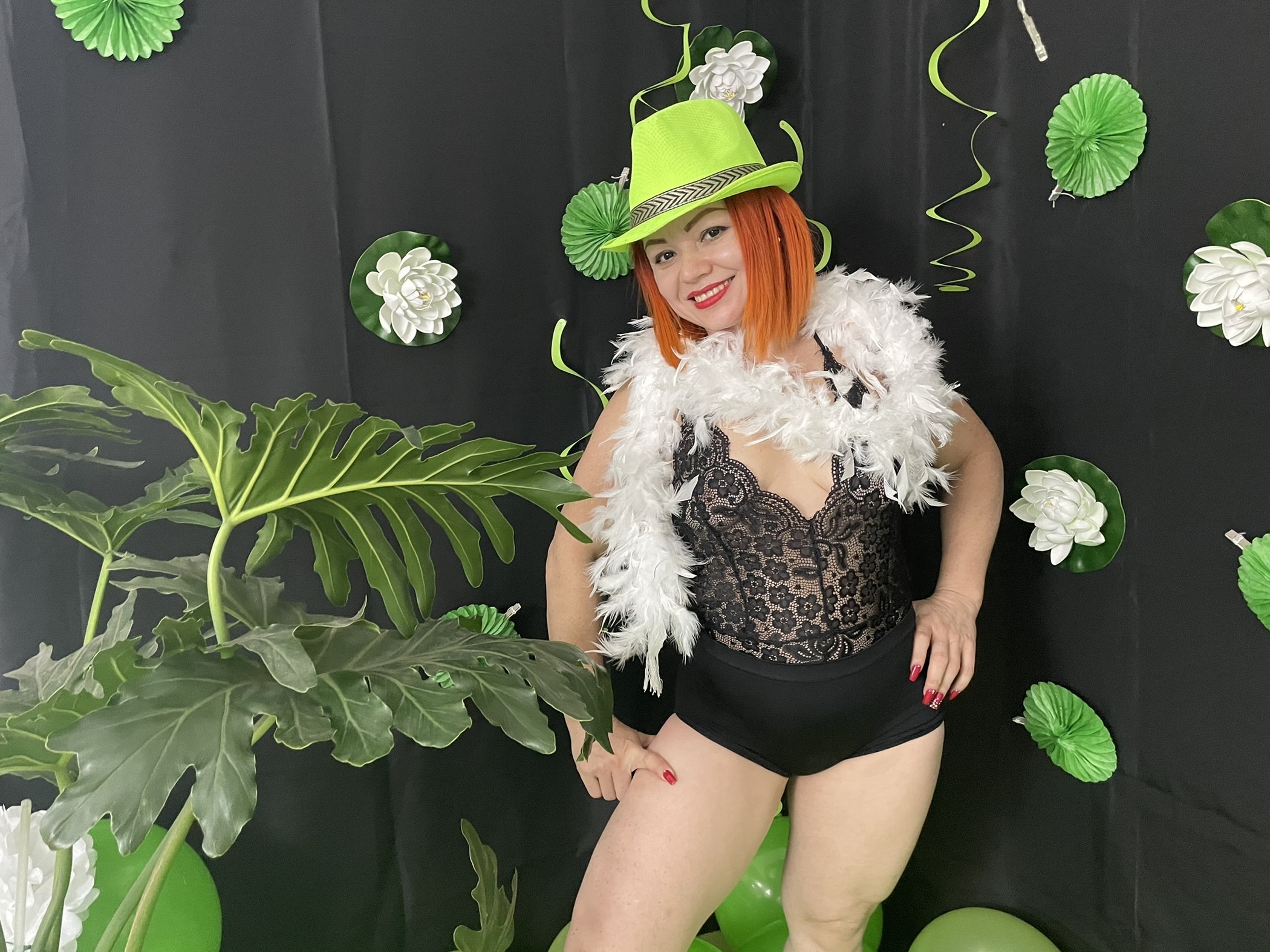 Live sex webcam photo for Yulina_Kyle30 #7104700