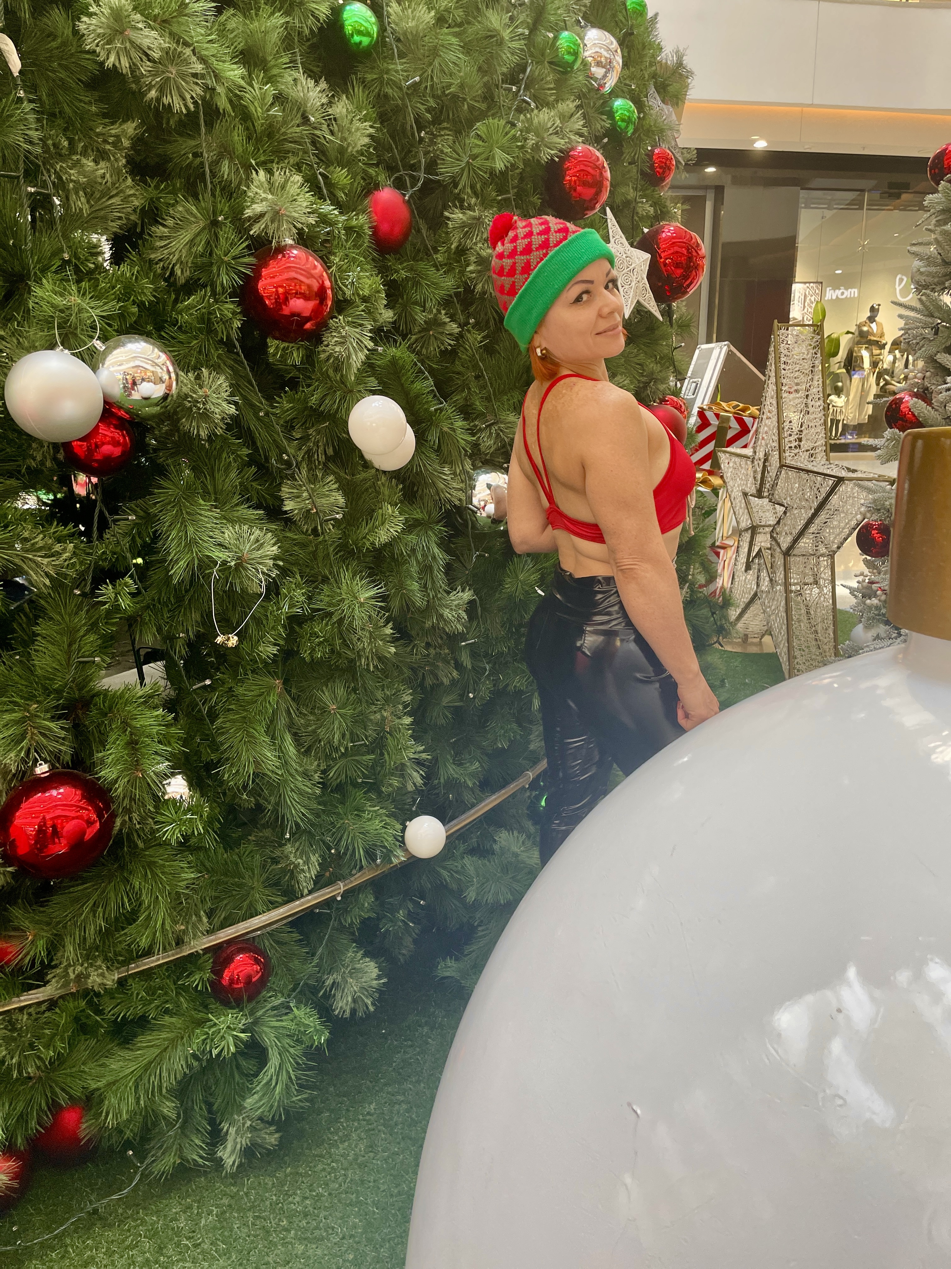 Live sex webcam photo for Yulina_Kyle30 #7104994