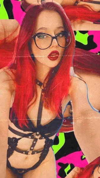 Live sex webcam photo for SamantaRox #2577708