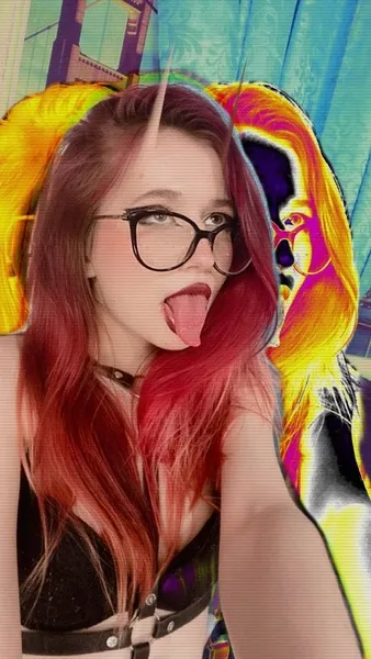 Live sex webcam photo for SamantaRox #2906679