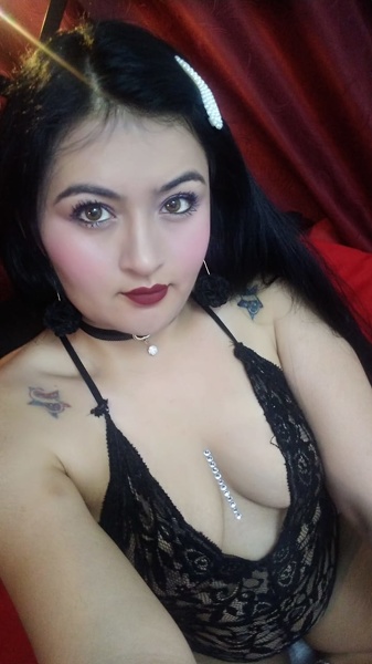 Live sex webcam photo for SophiexHot #2249053