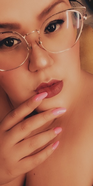 Live sex webcam photo for gia_morrys #3300520