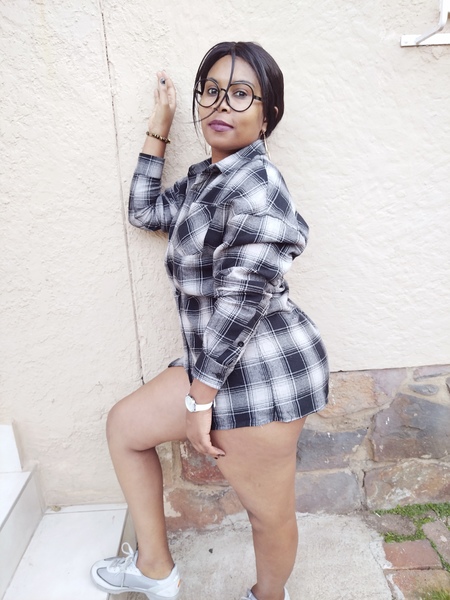 Live sex webcam photo for KinkyIvyxx #3213679