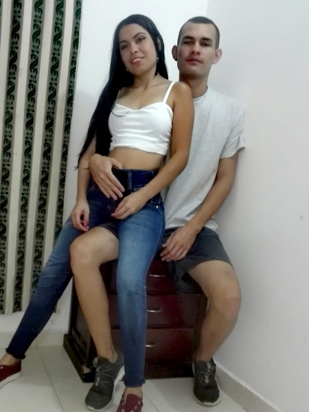 Live sex webcam photo for Riassa #1925472