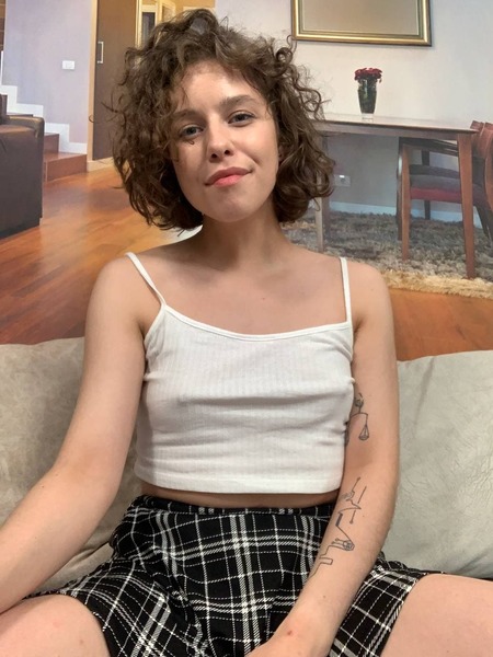 Live sex webcam photo for RubyCurly #2406442